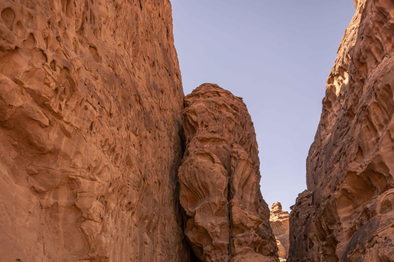 AlUla : Sharaan Platinum Lunch Safari