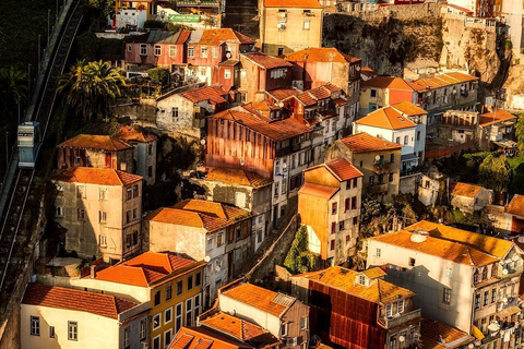 Spectacle nocturne de fado à Porto + dîner