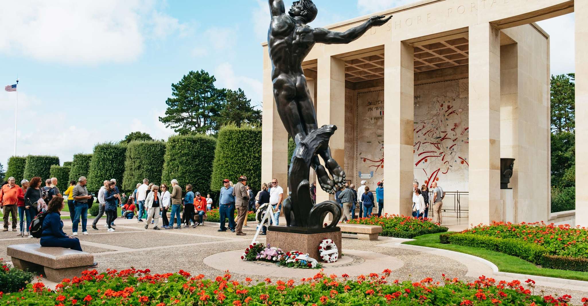 Paris: Normandy D-Day Sites Guided Day Trip with Lunch photo 11