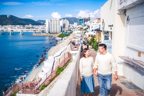 Busan: Private Photography Walk at Huinnyeoul Village