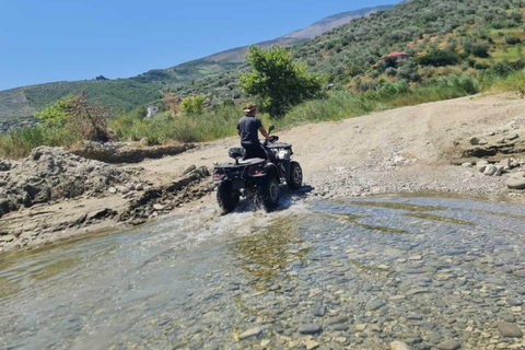 Escapada en quad de Berat: conquistando ríos, lagos y colinas