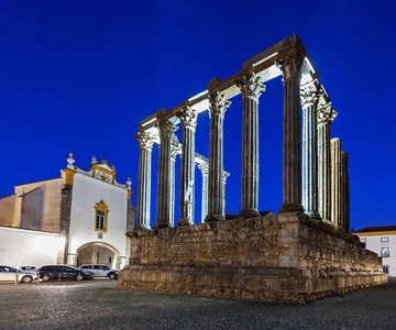 Full Day Tour - Transfer to Algarve from Lisbon with Stops