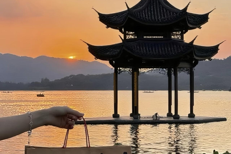 Hangzhou: Private City Highlights Tour