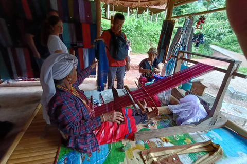 Chiang Mai: Chiang Rai Gouden Driehoek en Laos Boottocht