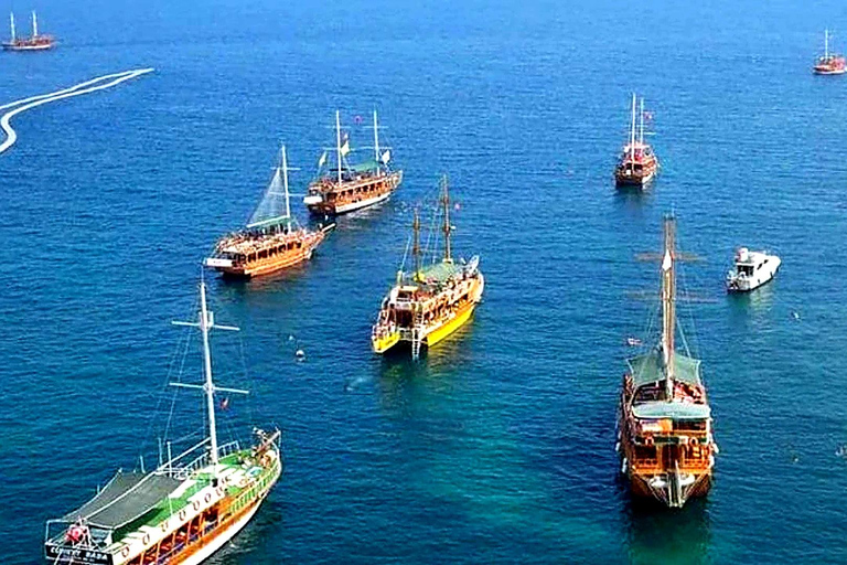 Alanya: Pirate Boat Adventure with Lunch & Soft Drinks