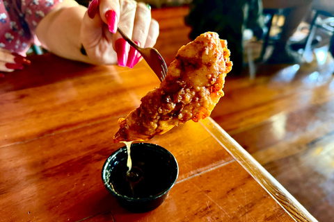 Savannah: Historic District Guided Food Tour with 5 Tastings