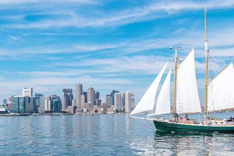 Boston: Tall Ship Harbor Sail mit Brunch-Option am WochenendeWochenend-Brunch auf dem Großsegler Liberty Star