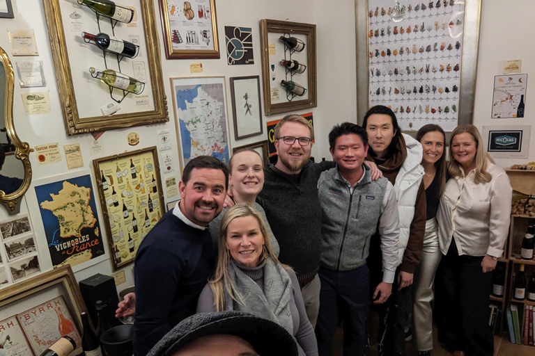 Paryż: Degustacja wina z 6 winami i deską serów