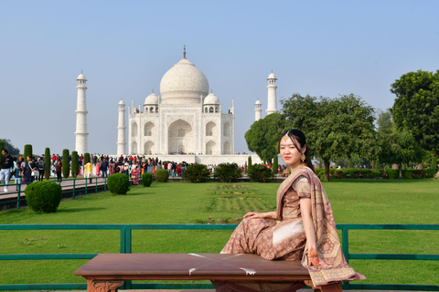From Delhi: Taj Mahal & Agra Private Day Trip With Transfers Tour With Car, Guide, Entry Fees & Lunch at 5 Star Hotel