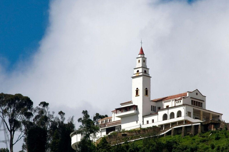 Bogotá: Monserrate Hill Cable Car or Funicular Ticket