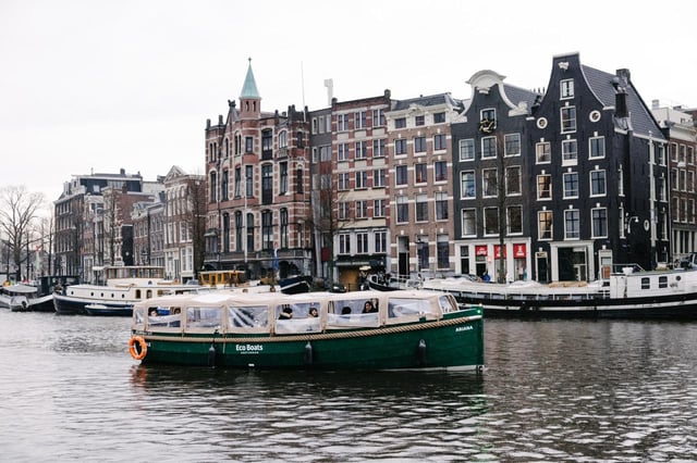 Amsterdam: The Newest Covered Cruise with Drink Option