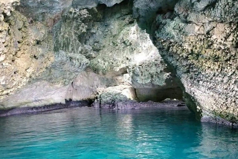 Vanuatu: Pele Island Day Trip with BBQ Lunch & Snorkeling