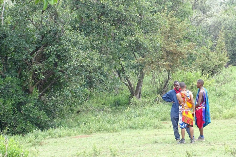 EXPERIÊNCIA MAASAI NO MT SUSWAPASSEIO AO MT SUSWA MAASAI