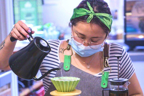 Bogotá: Coffee & Fine Chocolate Tasting Tour in Chapinero Specialty Colombian Coffee Tasting