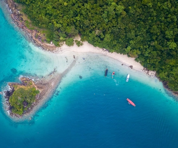 Koh Kood: Passeio de lancha para mergulho com snorkel com almoço e traslado