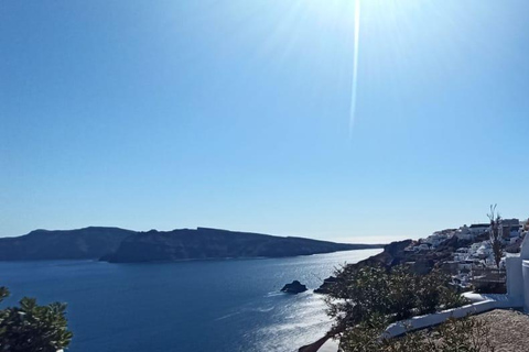 Santorini: Private 2-Day Tour with Transfers Included Santorini Splendor: Iconic Combo