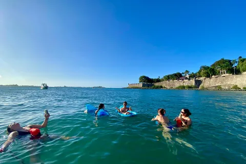 • Party Boat San Juan Sunset Cruise II | Drink & Snack •