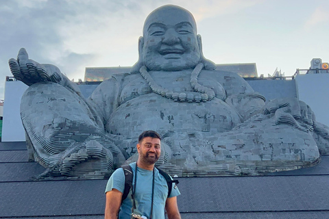 Montagne de la Vierge Noire, Cu Chi, Cao Dai avec guide LGBT