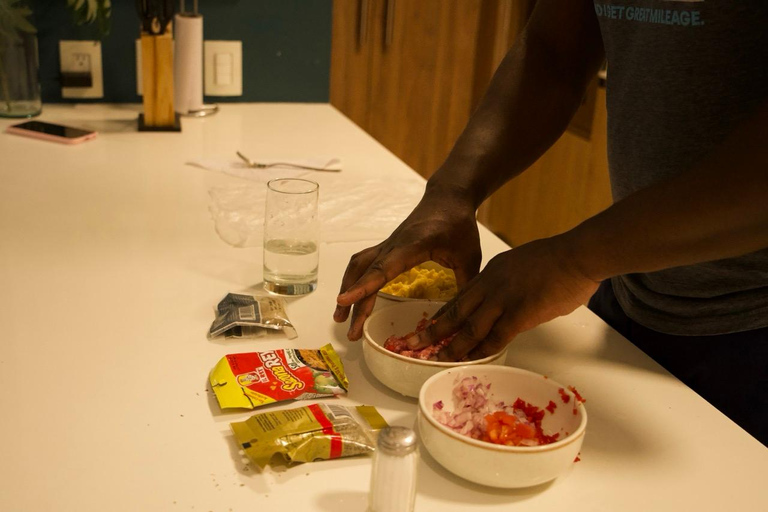 Cartagena, Colombia: Empanada-Making Class with Wine