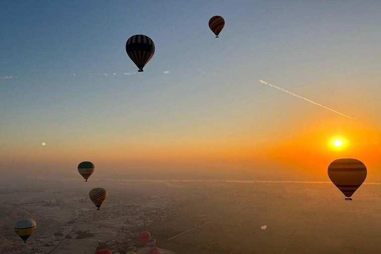 Luksor: Lot balonem nad Zachodnim Brzegiem przed wschodem słońca