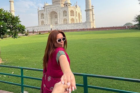 Delhi: Taj Mahal Sunrise & Agra Private Tour with Guide Car + Tour Guide only