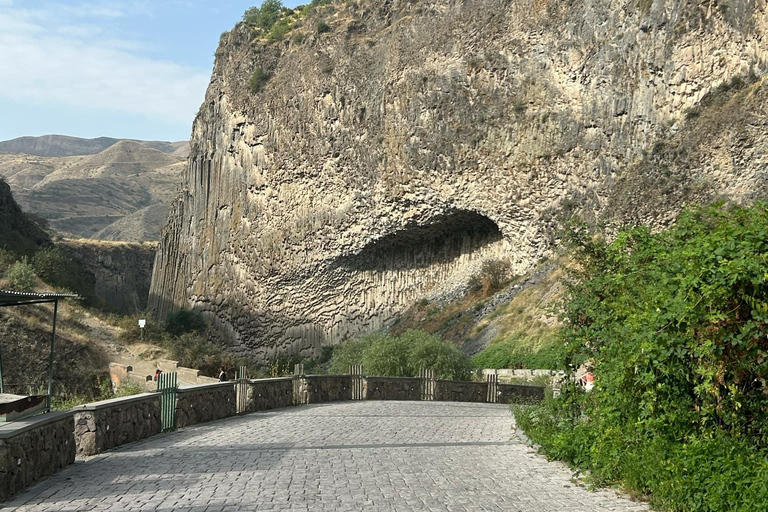 Garni Tempel-Geghard Klooster-Khor Virap Klooster tour