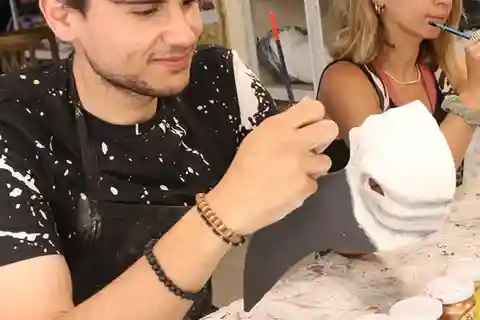 Venecia: Taller de Fabricación y Decoración de Máscaras Tradicionales