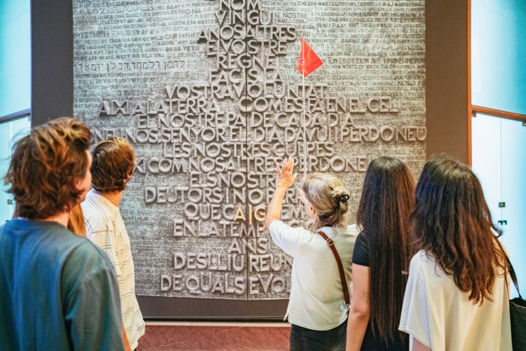 Sagrada Familia: ticket en tour zonder wachten voor de kassaGroepstour in het Frans