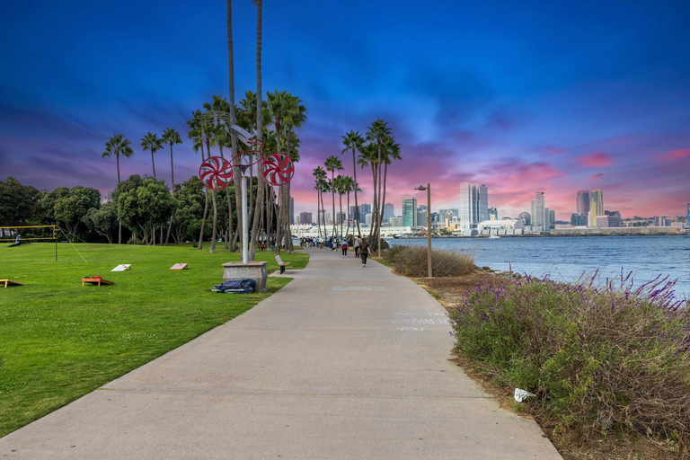 San Diego Sunset & Night Glow Kayak Tour