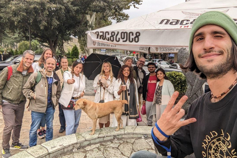 Tbilisi: Rooftop and Hidden Alleyways Walking Tour