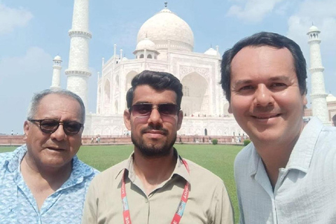 Private Guided Taj Mahal Tour w/ Skip The Line Entry Ticket Only Professional Tour Guide