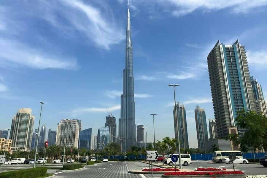 Dubai: Ganztägige Städtetour mit Besuch eines Luxus-Autohauses. Foto: GetYourGuide