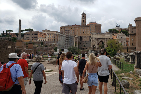 Roma: Coliseu, Arena, Fórum e Monte Palatino para grupos pequenosRoma: Tour pela Arena do Coliseu, Fórum Romano e Monte Palatino