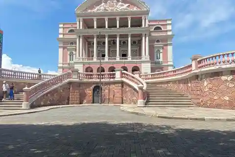 Private city tour in the historic center of Manaus