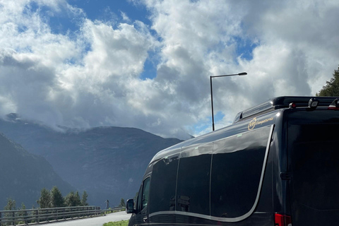 Geiranger Dalsnibba: mini wycieczka autobusowa