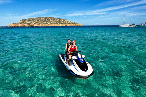 Jetskitocht naar Cala Comte vanuit San Antonio