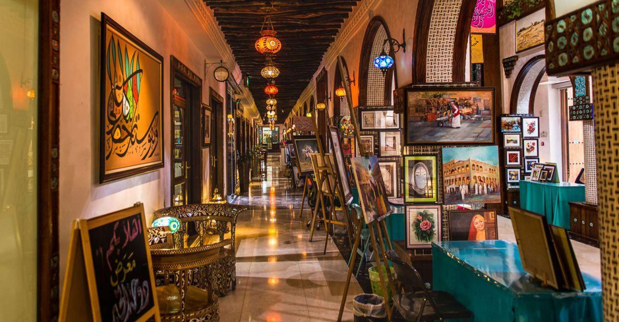 Doha Guided City Tour to Souq Waqif, Katara, & Pearl-Qatar photo 8