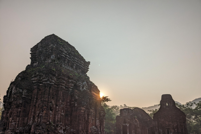 My Son Temples Tours (Sonnenaufgang oder Sonnenuntergang oder individuelle Zeit)