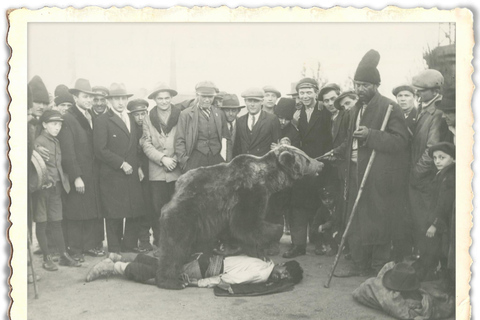 Slavery in Romania:Myths and Truths on Gypsies, Walking Tour Walking Tour