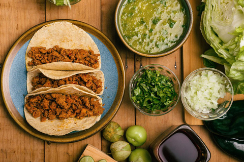 CDMX: Ruta nocturna de tacos y mezcal