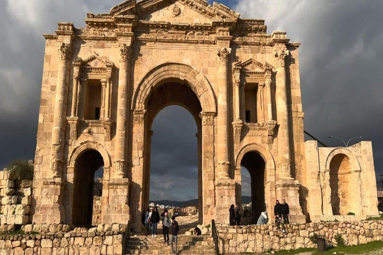 Wycieczka jednodniowa: Jerash i zamek Ajloun z AmmanuWycieczka jednodniowa: Jerash - zamek Ajloun z Ammanu