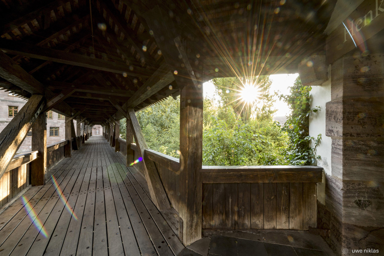 Nuremberg: The Old Town in Evening Light - IN GERMAN