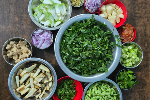 Pokhara: Authentic Nepali Cooking Class & Market Tour