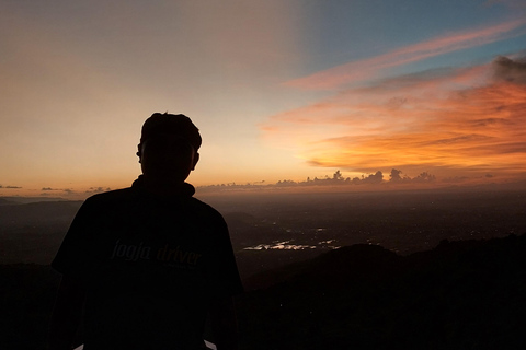 Yogyakarta: Merapi Jeep Adventure & Sunset View PRIVATE Tour