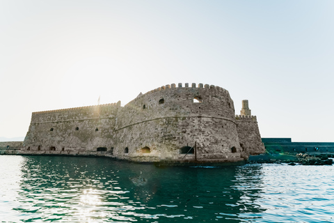 Héraklion : Excursion en voilier l'après-midi vers l'île de Dia avec repasCroisière en voilier avec point de rencontre