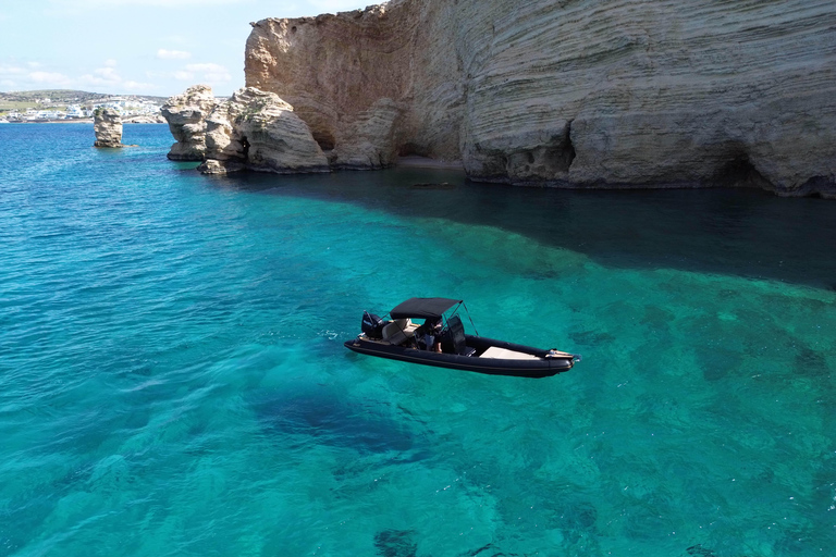 Naousa: Scopri le gemme nascoste di Paros in tour in barcaBiglietto individuale