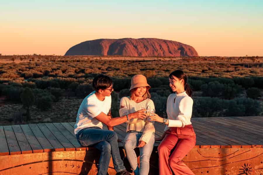 Von Alice Springs/Yulara: 2 Tage Uluru Kata Tjuta Rock Tour. Foto: GetYourGuide