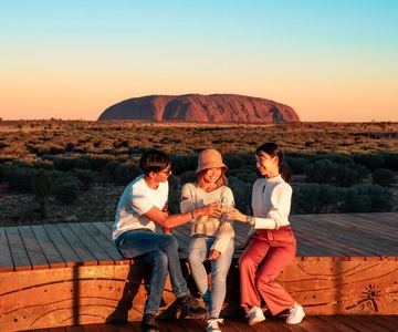 From Alice Springs/Yulara: 2 Day Uluru Kata Tjuta Rock Tour