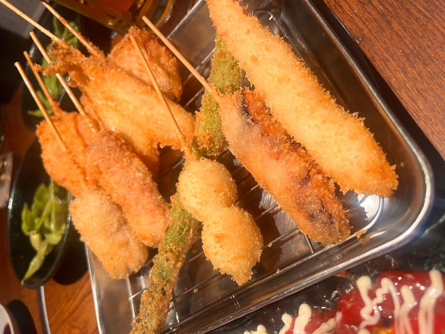 Osaka Hidden Nightlife Tour: Local Izakayas & Karaoke 3.5hrs