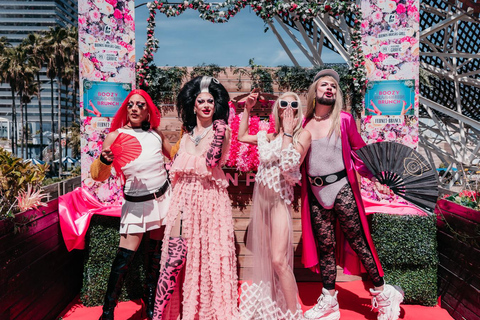 Barcellona: Brunch alcolico con le drag queenBarcellona: brunch con drag queen e drink